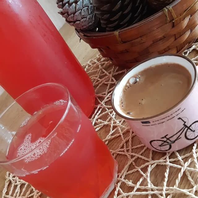 Kızılcık Şerbeti