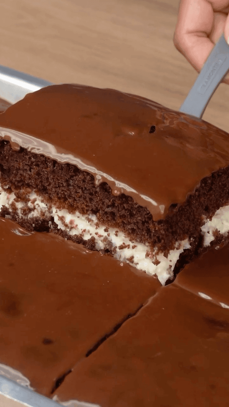 Çikolatalı Bomba Kek