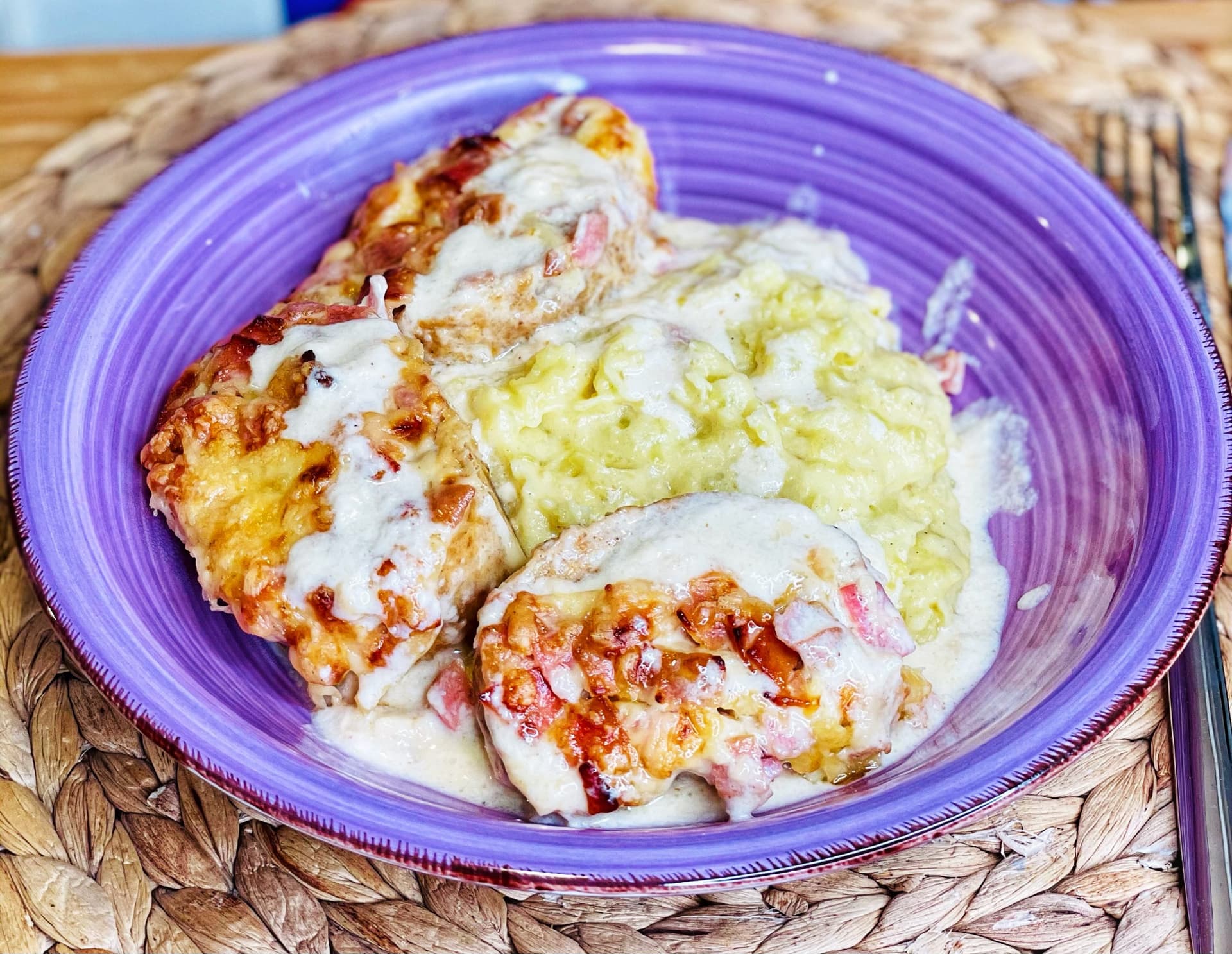 Kremalı Tavuk Rosto