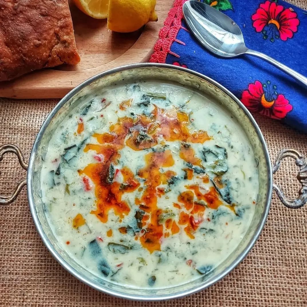 Sebzeli Ekşili Ispanak Çorbası