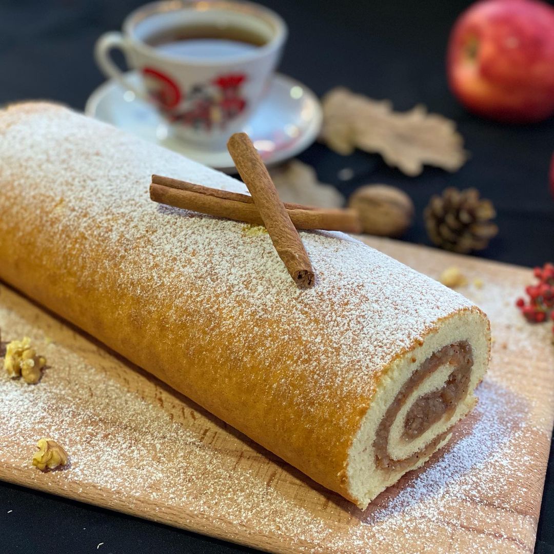 Elmalı Rulo Kek