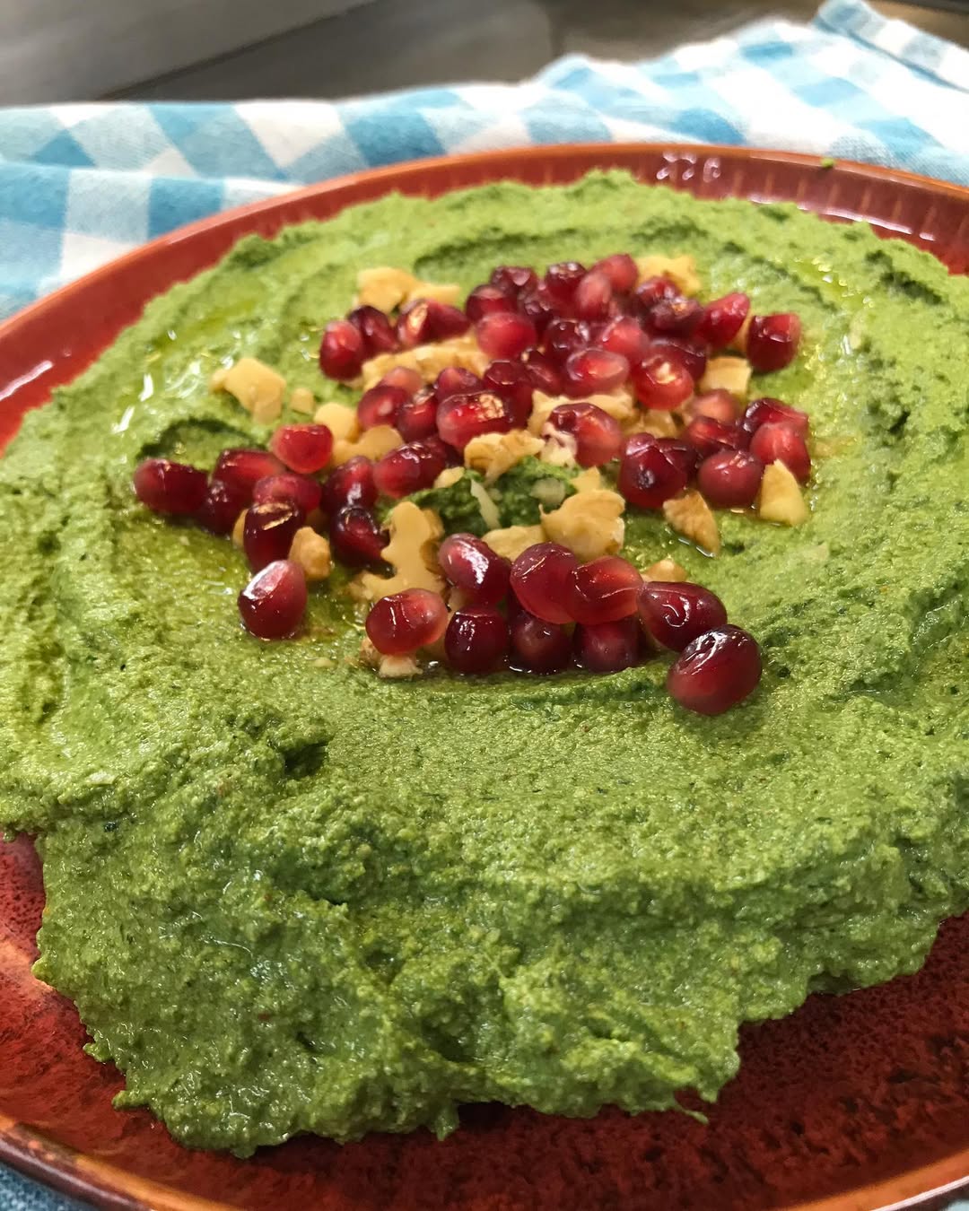 Ispanak Salatası