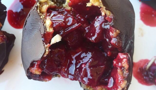 Atom Vişne Topları tarifi