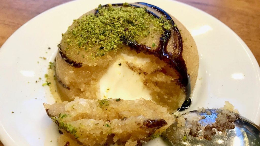 Dondurmalı İrmik Helvası tarifi