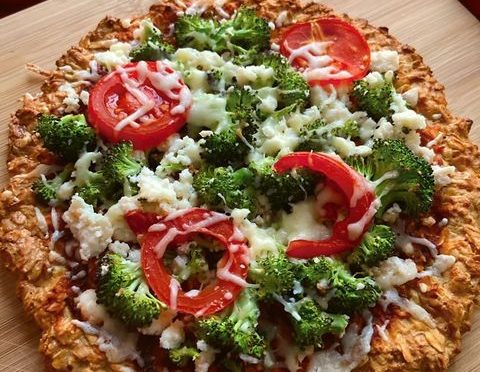Yulaf Tabanlı Brokoli Pizza