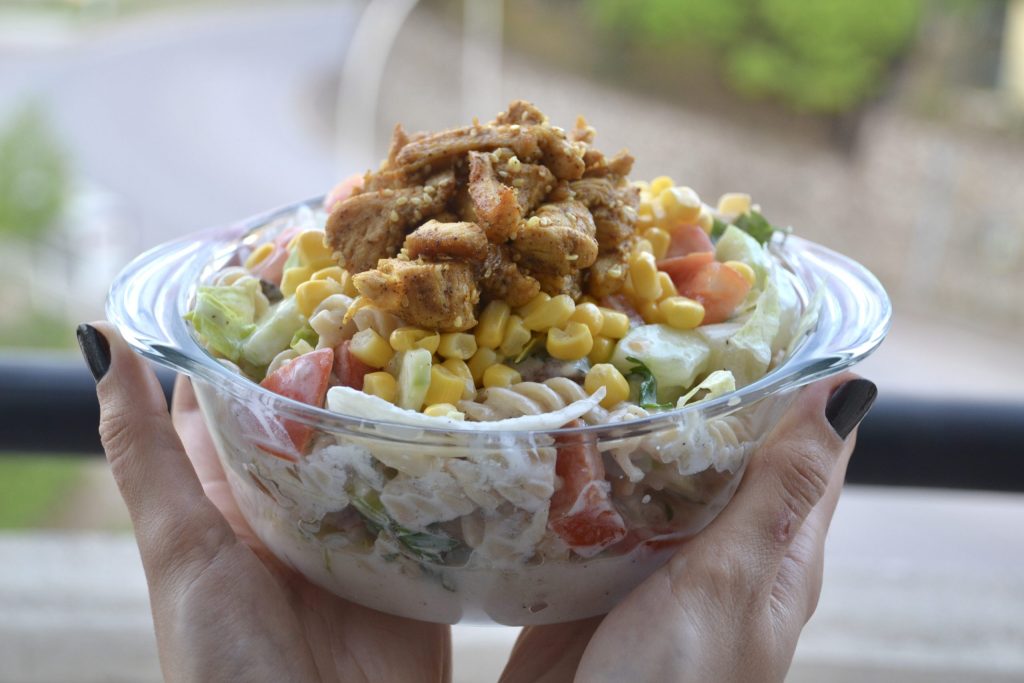 Diyet Sezar Salata tarifi