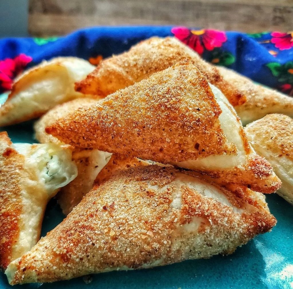 Galeta Unlu Buzluk Böreği tarifi