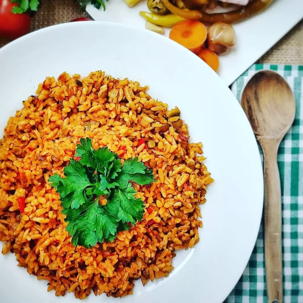 Ezogelin Pilavı tarifi