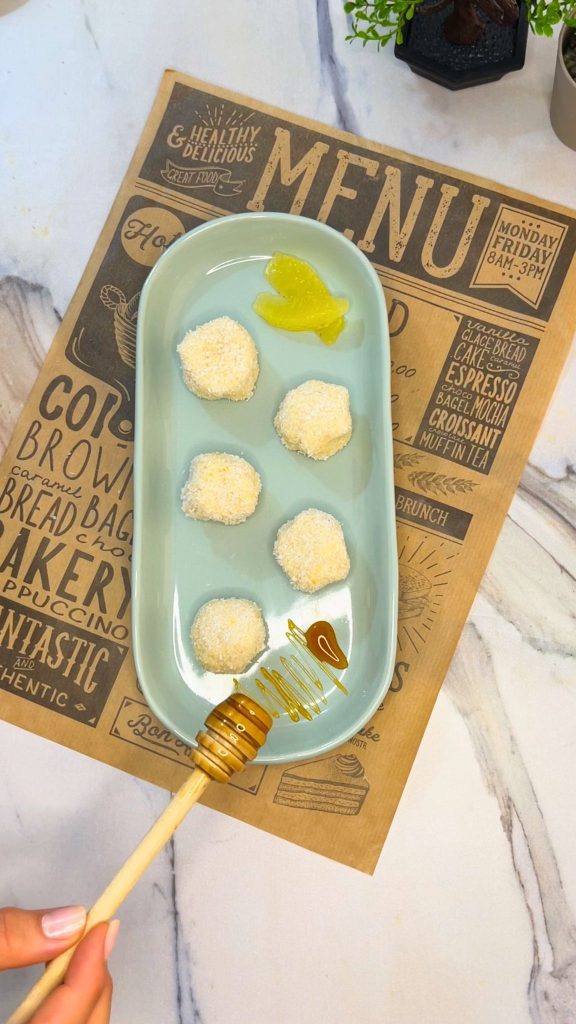 Limonlu Cheesecake Topları tarifi