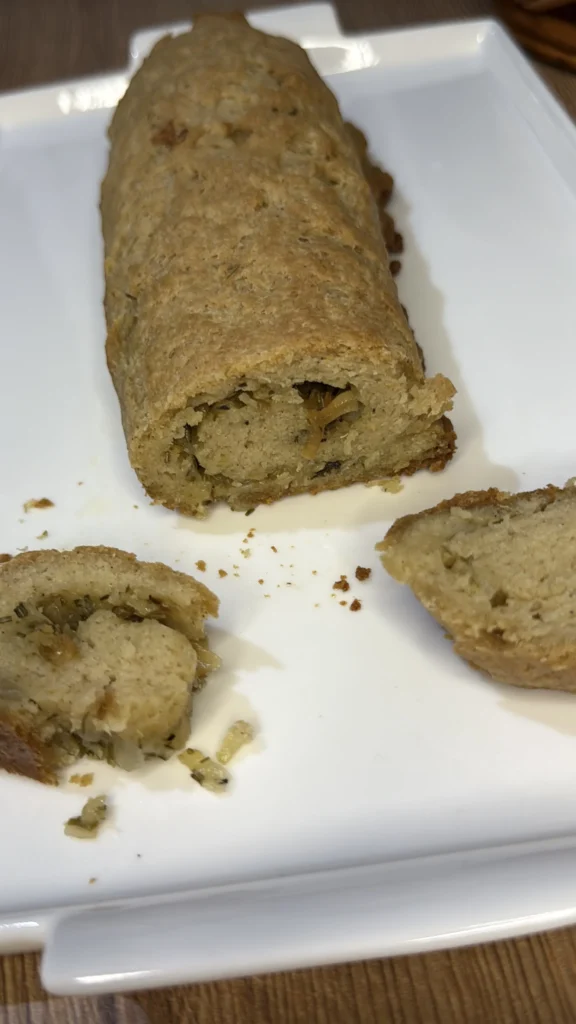 Glutensiz Soğanlı Sarımsaklı Ekmek tarifi