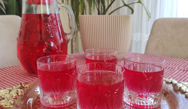 Reyhan Şerbeti tarifi 1